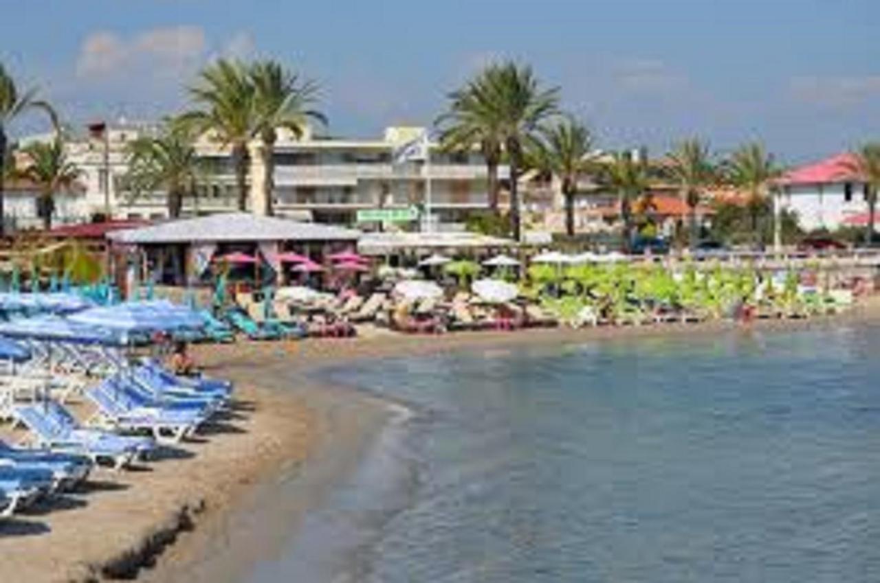 Sole E Mare 2 Pieces Apercu Mer Golfe-Juan Zewnętrze zdjęcie